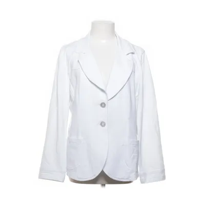 Kavaj (Vit) från Yest