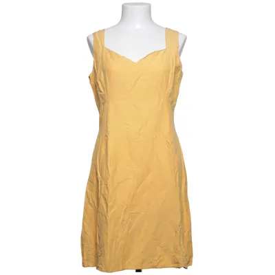 Robe (Jaune) de Axén & Co