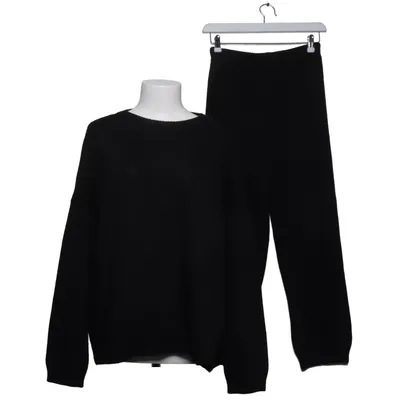 Loungewear (Black) from Zauberstern