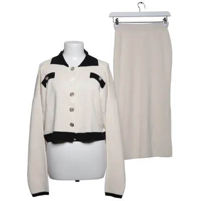 Set (White, Black) from Shein Acrylic