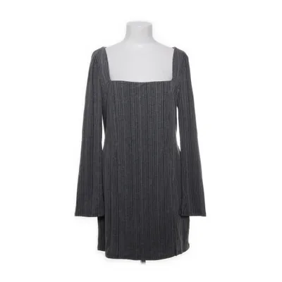 Klänning (Grå) från Even & Odd Återvunnen polyester, Viskos