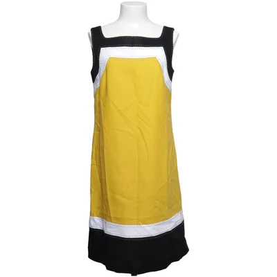 Klänning (Gul, Svart, Vit) från Marks & Spencer Linne, Polyester, Viskos