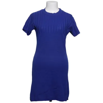 Robe (Bleu) de Focus Acrylique