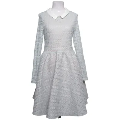 Kjole (Grå, Hvid) fra Maje Elastan, Polyester, Viscose