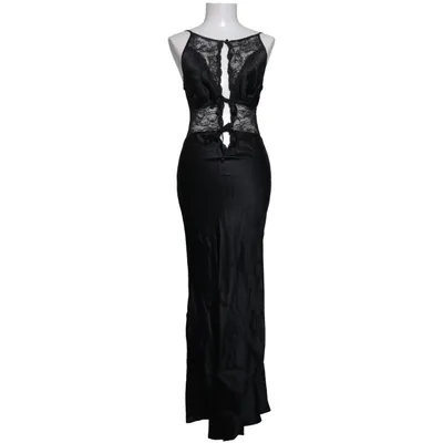 Slip (Black) from Pre London Silk