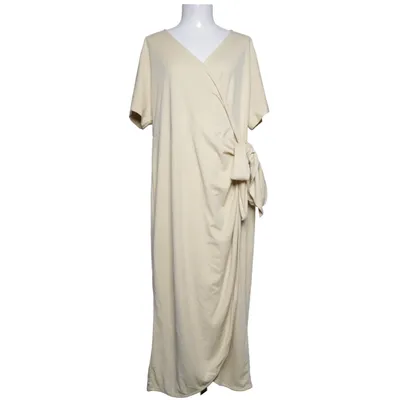 Omlottklänning (Beige) från Monki Modal, Polyester