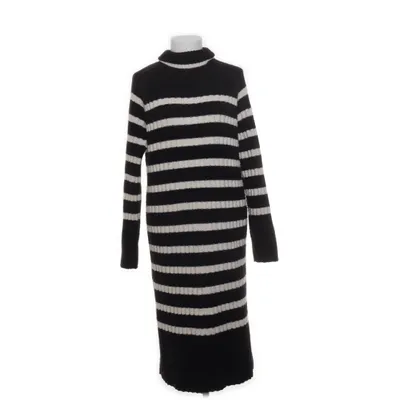 Turtleneck kjole (Sort, Hvid) fra H&M Polyester, Akryl, Polyamid, Uld