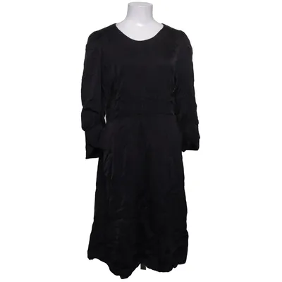 Klänning (Svart) från Maja Roos Silke, Viskos