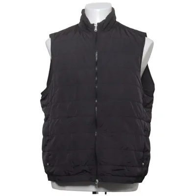 Outer vest (Black) from Oscar Jacobson