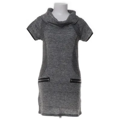 Robe à col roulé (Gris, Noir, Blanc) de Blind Date Casual Acrylique, Polyester