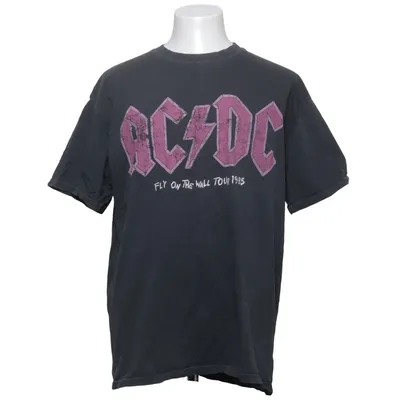 T-shirt (LOOSE FIT) från ACDC Bomull
