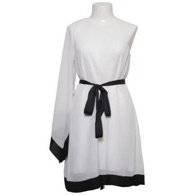 Dress (White, Black) from Lili Polyester