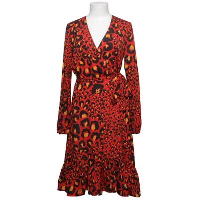 Robe portefeuille (Rouge, Noir, Jaune) de Gestuz