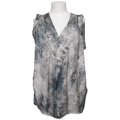 Top (Gray, White, Blue) from Oxmo Polyester
