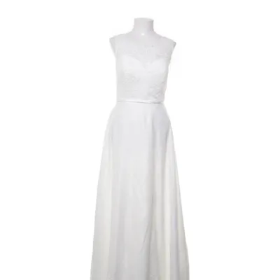 Hochzeitskleid (Weiß) von Lilly