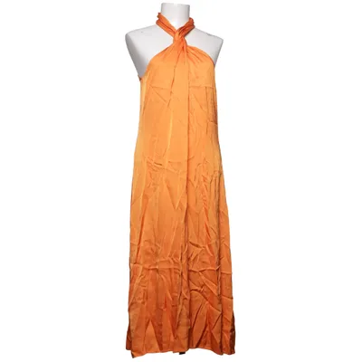 Långklänning (Orange) från STOCKH LM Studio Viskos