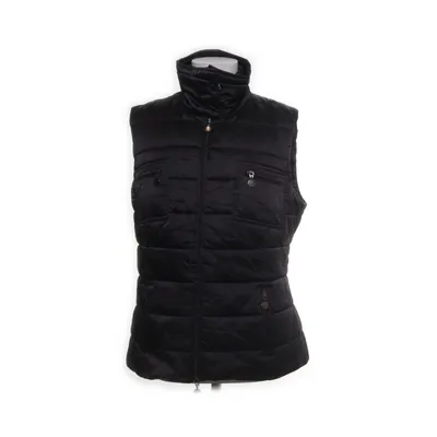 Outer vest (Black) from Faber