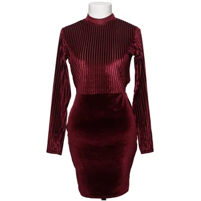 Kleid (Rot) von Boohoo Night Elasthan, Polyester