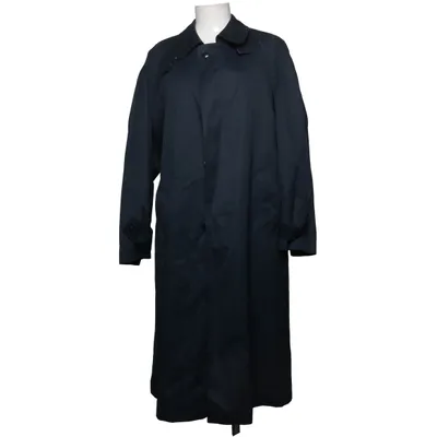 Coat (Black) from Drabant
