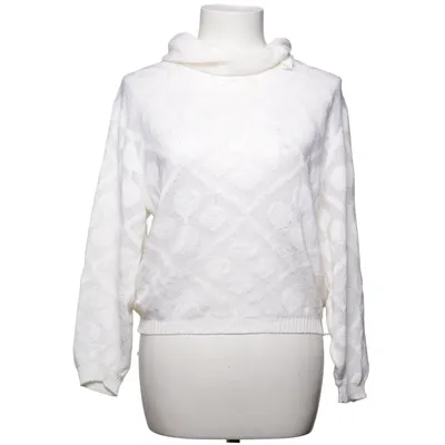 Sweater (White) from Angelo Acrylic