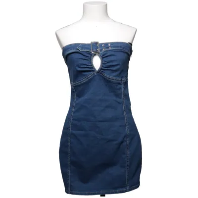 Denim jurk (Blauw) van Pull & Bear
