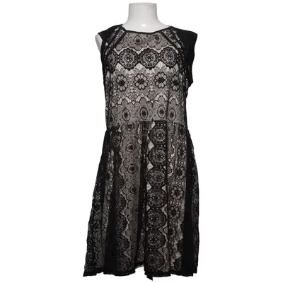 Cocktailkleid (Schwarz, Beige) von Yessica