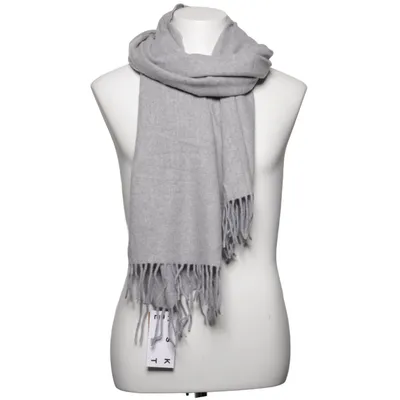 Scarf (Gray) from Asket Cashmere, Wool