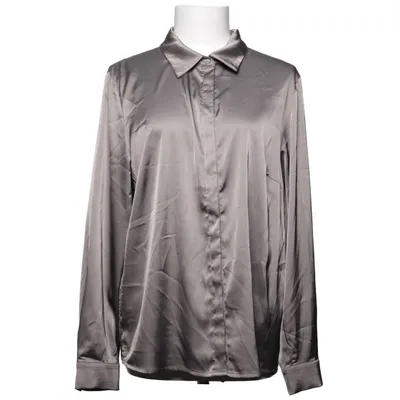 Shirt (Gray) from Isay Elastane, Polyester