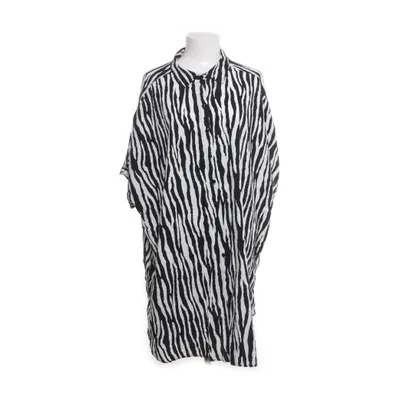 Blousejurk (Zwart, Wit) van XLNT by KappAhl Viscose