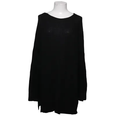 Kofta (E 41.02 M01) från Marc Cain Kashmir, Polyamid, Viskos, Ull