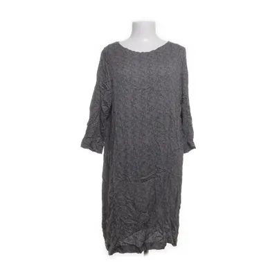 Klänning (Grå, Flerfärgad) från Jascha Stockholm Viskos