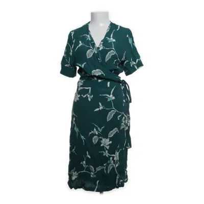 Omlottklänning (Grön, Vit, Flerfärgad) från Soaked in Luxury Viskos