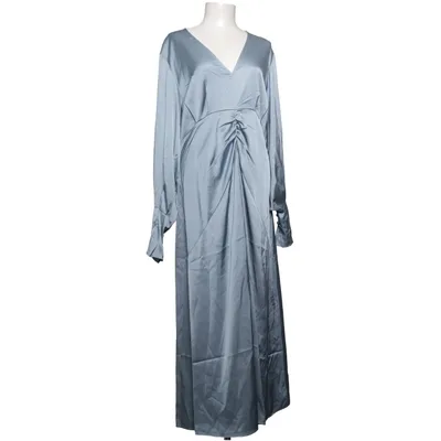 Aftonklänning (Blå) från Karen by Simonsen Återvunnen polyester, Viskos