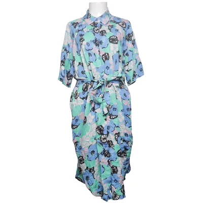 Robe chemise (Bleu, Vert, Rose, Noir, Blanc) de Monki Viscose