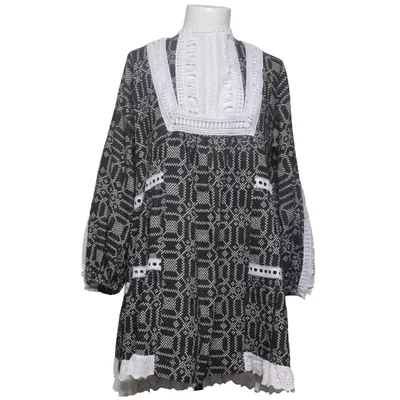 Robe (Noir, Blanc) de Devotion
