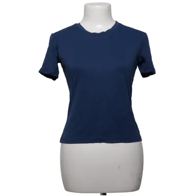 T-shirt (Blue) from Dakota