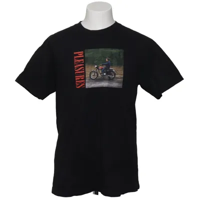 T-shirt (Black) from Pleasures
