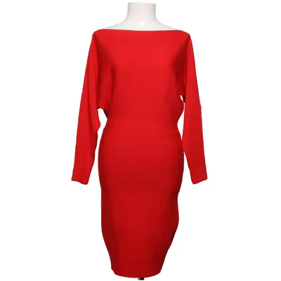 Robe (Rouge) de SBetro