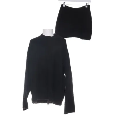 Set (Svart) från Josefine HJ x NA-KD