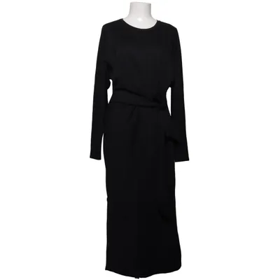 Slå-om-kjole (Sort) fra Peppercorn Elastan, Polyester, Viscose
