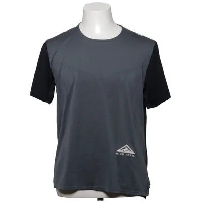 T-shirt (Gris, Noir) de Nike Trail Élasthane, Polyester