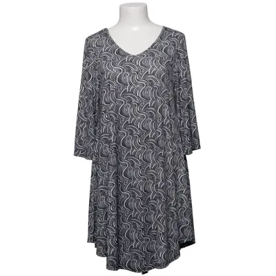 Robe (Noir, Blanc) de Dress Like Marie Élasthane, Polyester, Viscose
