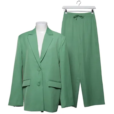 Anzug (Grün) von NA-KD Elasthan, Polyester