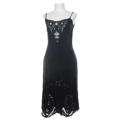 Klänning (S02S CUTWORK SILK / DP036) från Karen Millen Silke
