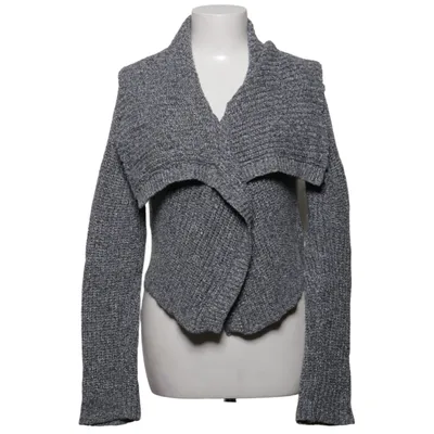 Wickeljacke (Grau) von Laura Scott Acryl, Baumwolle, Metallfaser