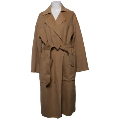 Kappa (Beige) från Nanushka Polyester, Silke, Ull
