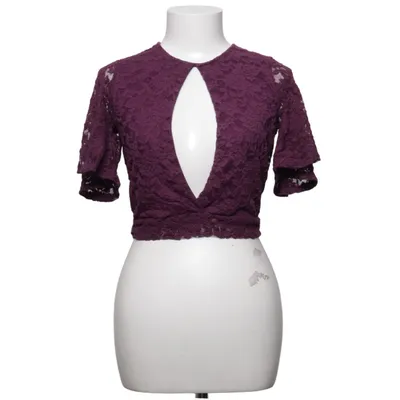 Crop top (Lila) van Charlotte Russe