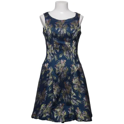 Kleid (Blau, Mehrfarbig) von Maria Westerlind Baumwolle, Elasthan, Polyamid, Polyester