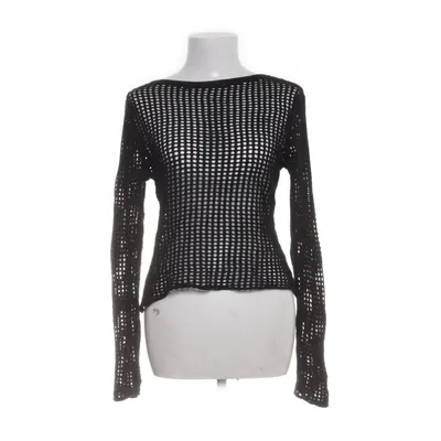 Top (Black) from Stradivarius Acrylic
