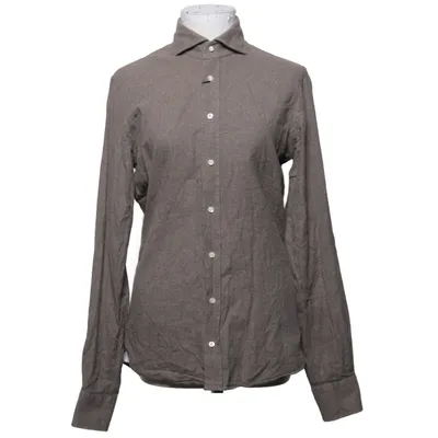 Shirt (Bruin) van Emanuel Berg
